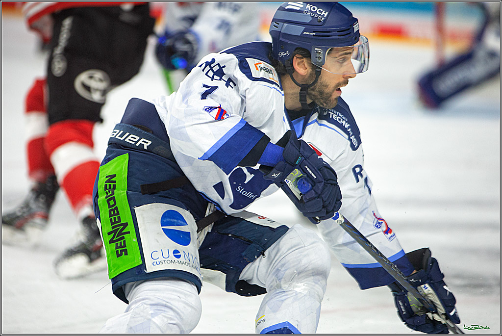 PENNY DEL; Koelner Haie- Straubing Tigers; Koeln, 28.12.2022